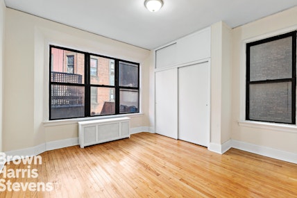 245 West 72nd Street 3D, Upper West Side, NYC - 1 Bedrooms  
1 Bathrooms  
3 Rooms - 