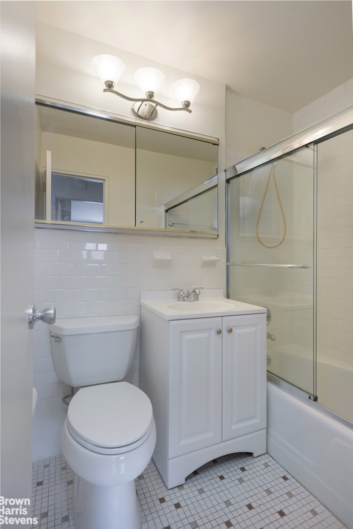 444 East 75th Street, #18B