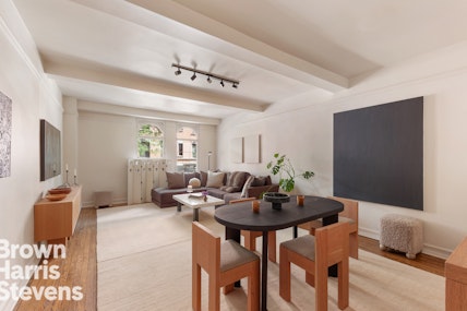 410 West 24th Street 2K, Chelsea, NYC - 1 Bedrooms  
1 Bathrooms  
3 Rooms - 