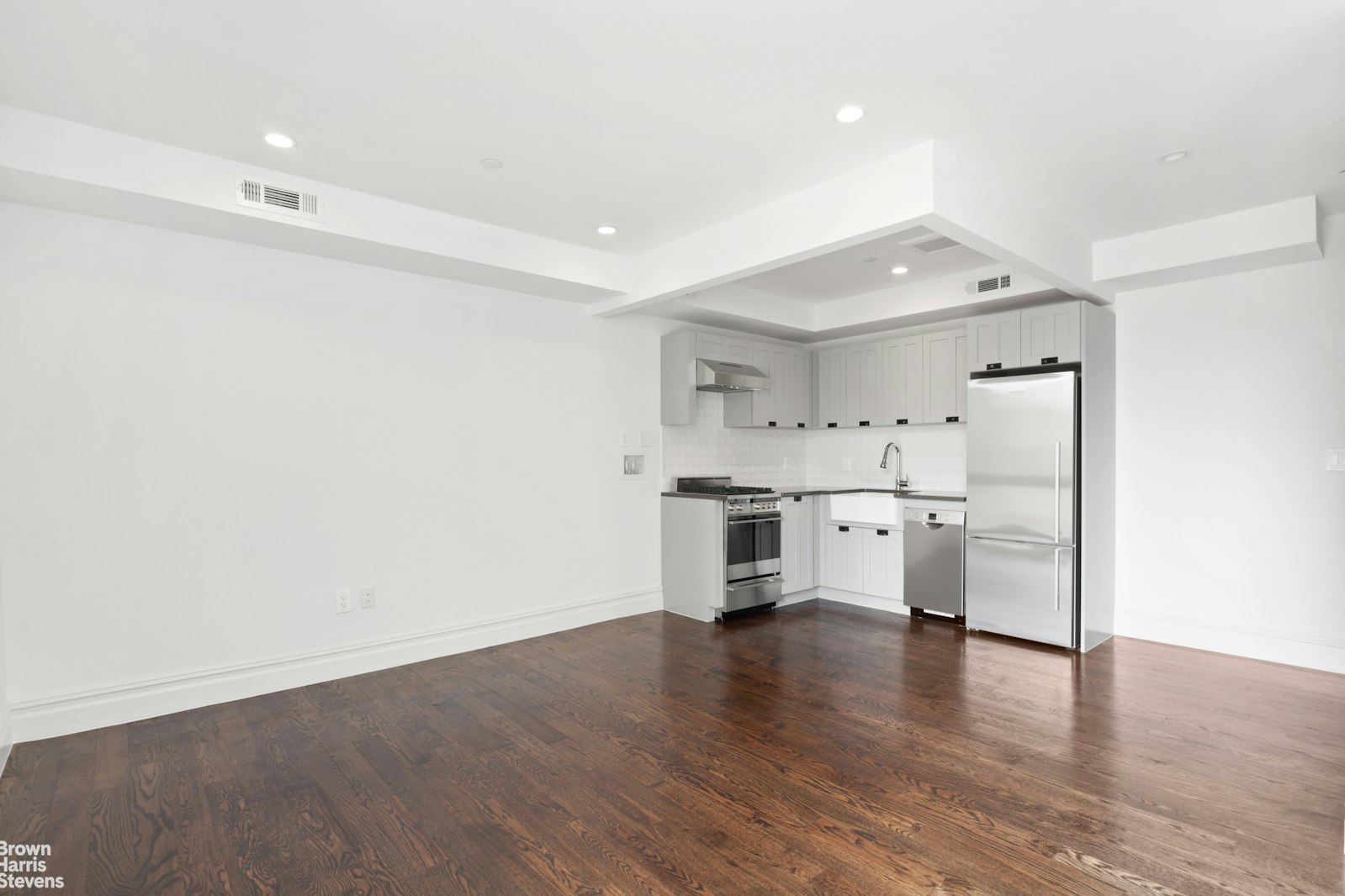 Photo 1 of 1255 Bushwick Avenue 3D, Bushwick, Brooklyn, NY, $2,350, Web #: 23127748