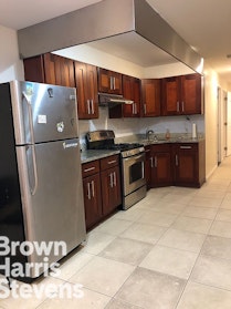 179A 8th Street 1L, Gowanus, Brooklyn, NY - 2 Bedrooms  
1.5 Bathrooms  
5 Rooms - 