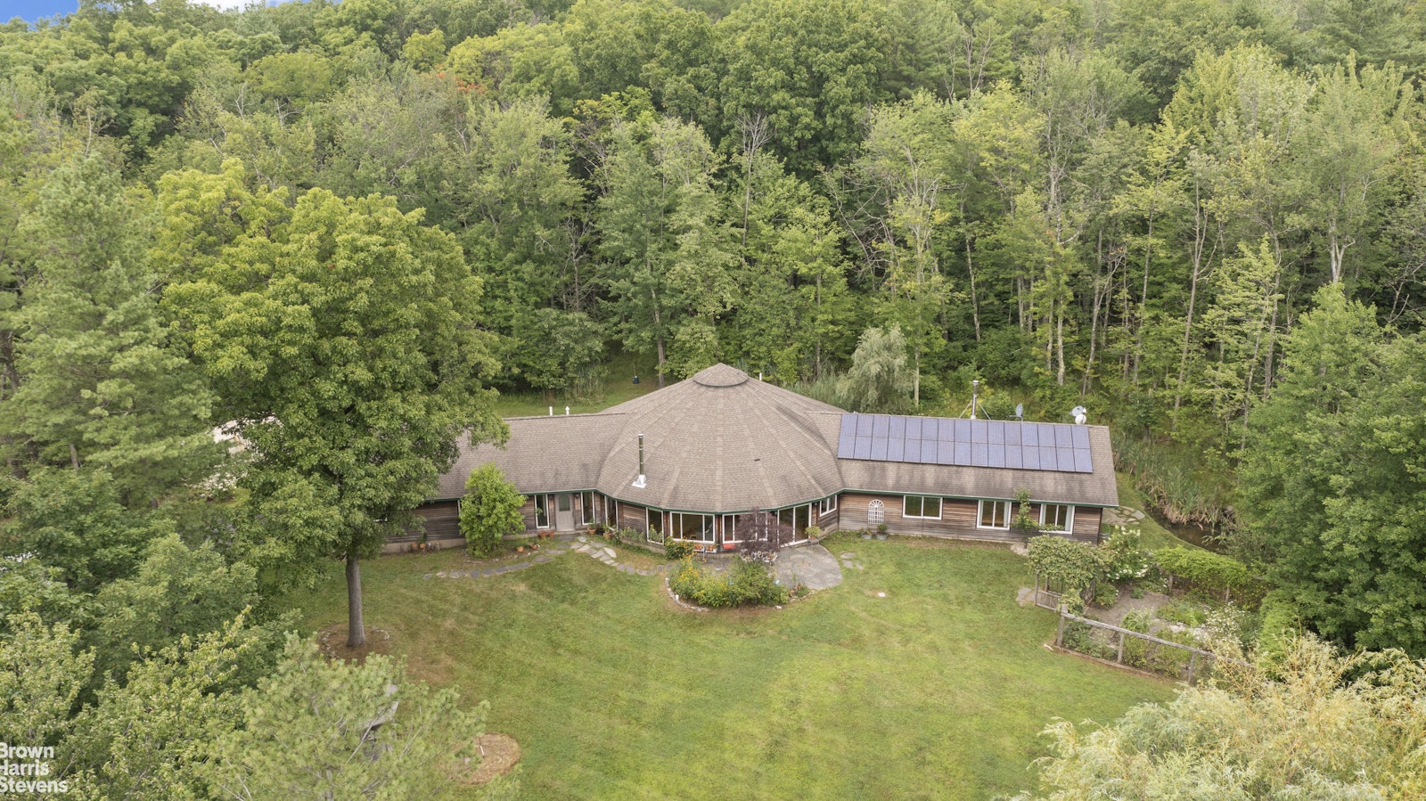 Photo 1 of 83 May Hill Road  Stop 36, Ghent, New York, $1,100,000, Web #: 23139554