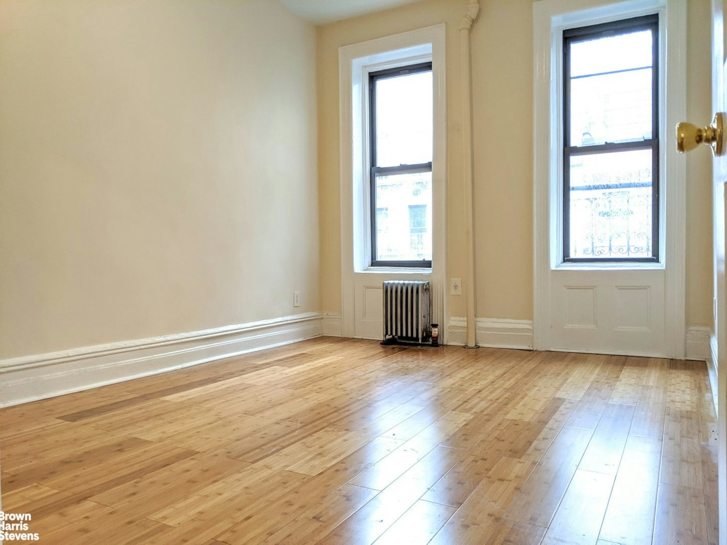 Photo 1 of 415 East 71st Street 4C, Upper East Side, NYC, $3,400, Web #: 23141009