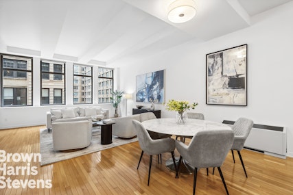 Rental Property at 252 Seventh Avenue 6G, Chelsea, NYC - Bedrooms: 2 
Bathrooms: 2 
Rooms: 4  - $10,500 MO.