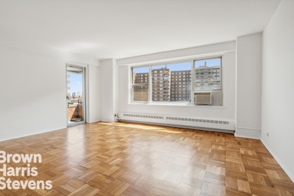 573 Grand Street D1303, Lower East Side, NYC - 1 Bedrooms  
1 Bathrooms  
3 Rooms - 