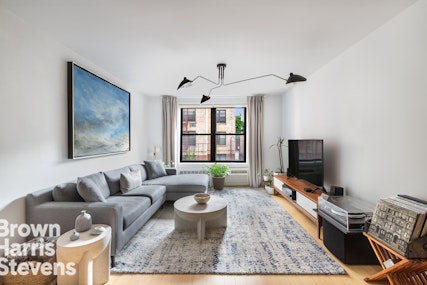 165 Christopher Street 1Z, West Village, NYC - 1 Bedrooms  
1 Bathrooms  
3 Rooms - 