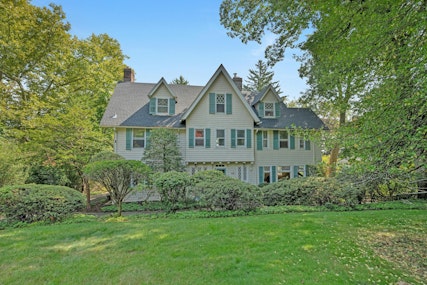 Property for Sale at 49 Lloyd Road, Montclair, New Jersey - Bedrooms: 7 
Bathrooms: 3.5 
Rooms: 14  - $1,099,000