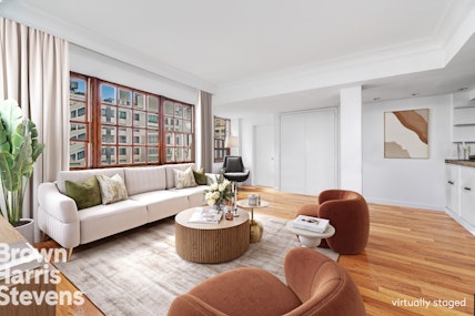 321 East 48th Street Phbc, Midtown East, NYC - 3 Bedrooms  
3 Bathrooms  
6 Rooms - 