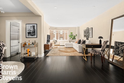 65 East 76th Street 6C, Upper East Side, NYC - 1 Bedrooms  
1 Bathrooms  
3 Rooms - 