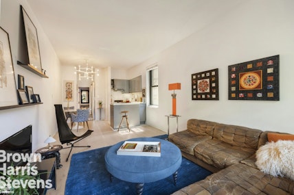 512 East 83rd Street 4C, Upper East Side, NYC - 1 Bedrooms  
1 Bathrooms  
3 Rooms - 