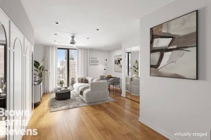 215 East 24th Street 712, Gramercy Park, NYC - 1 Bathrooms  
2 Rooms - 