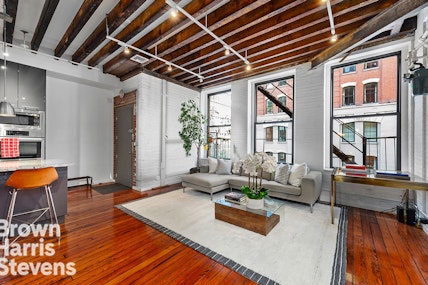 399 Washington Street 3, Tribeca, NYC - 2 Bedrooms  
2 Bathrooms  
5 Rooms - 