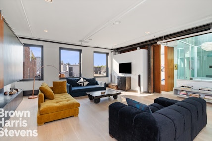 111 Wooster Street Ph, Soho, NYC - 4 Bedrooms  
4 Bathrooms  
9 Rooms - 