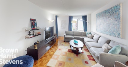 300 West 135th Street 7D, Upper Manhattan, NYC - 2 Bedrooms  
2 Bathrooms  
5 Rooms - 