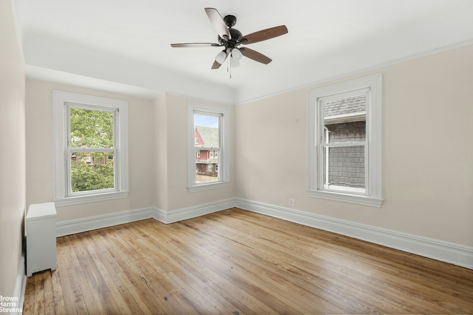 Photo 1 of 678 Argyle Road 2, Ditmas Park, Brooklyn, NY, $2,795, Web #: 23199829