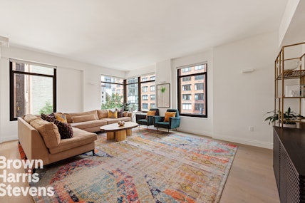 212 West 95th Street 3A, Upper West Side, NYC - 3 Bedrooms  
3.5 Bathrooms  
7 Rooms - 