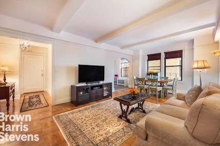 Property for Sale at 175 West 93rd Street 7K, Upper West Side, NYC - Bedrooms: 2 
Bathrooms: 2 
Rooms: 4  - $1,295,000