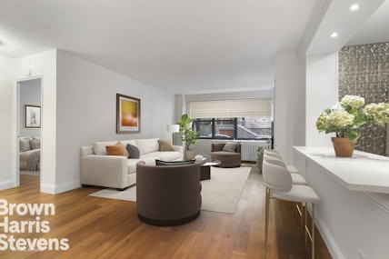 340 East 74th Street 1E, Upper East Side, NYC - 2 Bedrooms  
1 Bathrooms  
4 Rooms - 