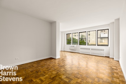 Rental Property at 200 East 15th Street 3F, Gramercy Park, NYC - Bathrooms: 1 
Rooms: 2  - $3,625 MO.