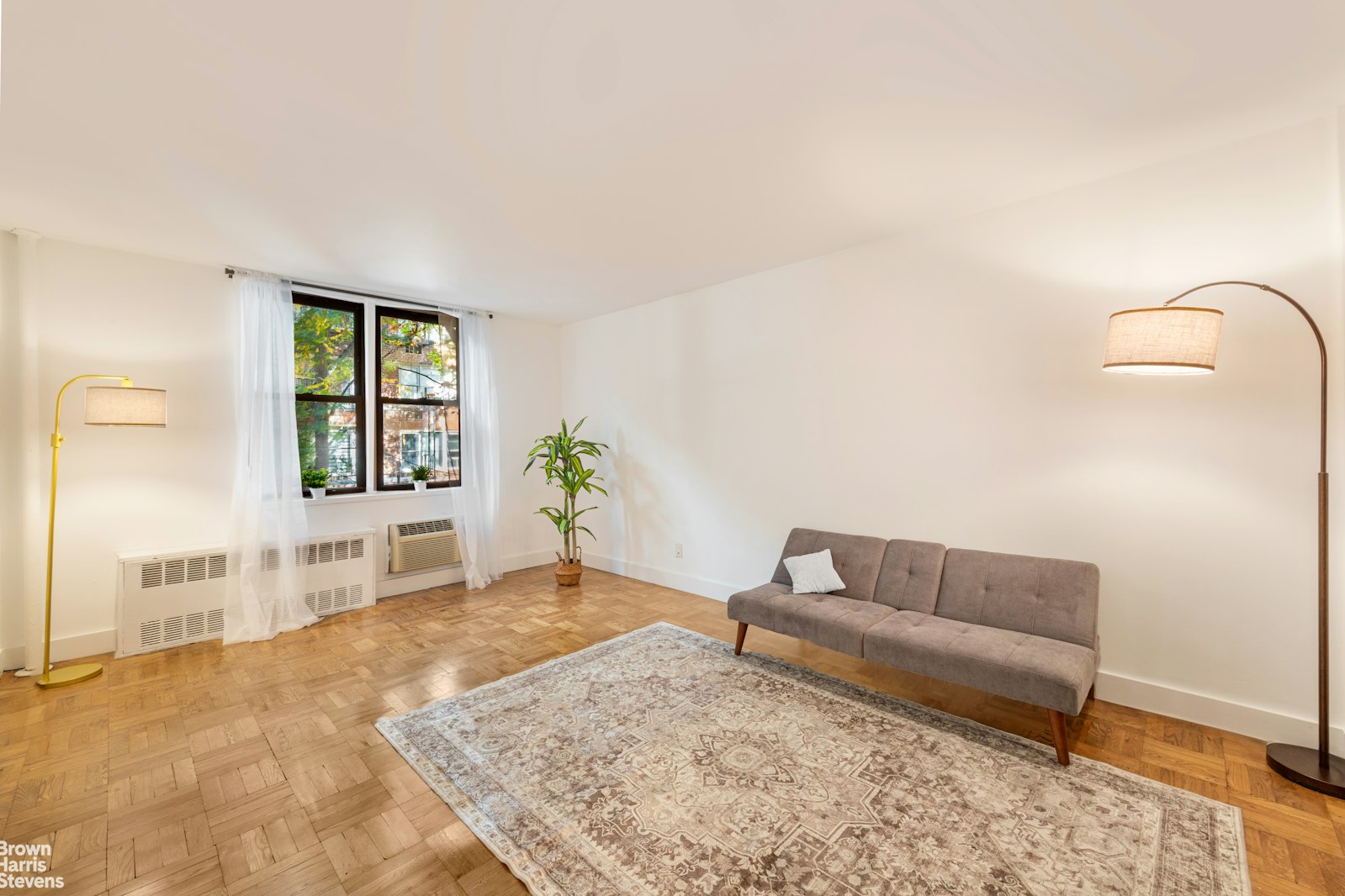 Photo 1 of 145 East 29th Street 2D, Kips Bay, NYC, $399,000, Web #: 23213829