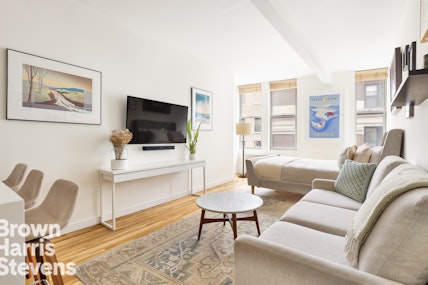 Property for Sale at 9 Barrow Street 2J, West Village, NYC - Bathrooms: 1 
Rooms: 2  - $675,000