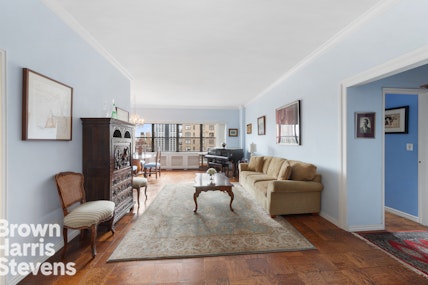 185 West End Avenue 29F, Upper West Side, NYC - 2 Bedrooms  
2 Bathrooms  
4.5 Rooms - 