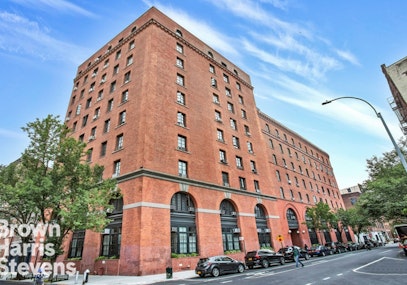 Rental Property at 720 Greenwich Street 2V, West Village, NYC - Bedrooms: 1 
Bathrooms: 1 
Rooms: 3  - $6,750 MO.