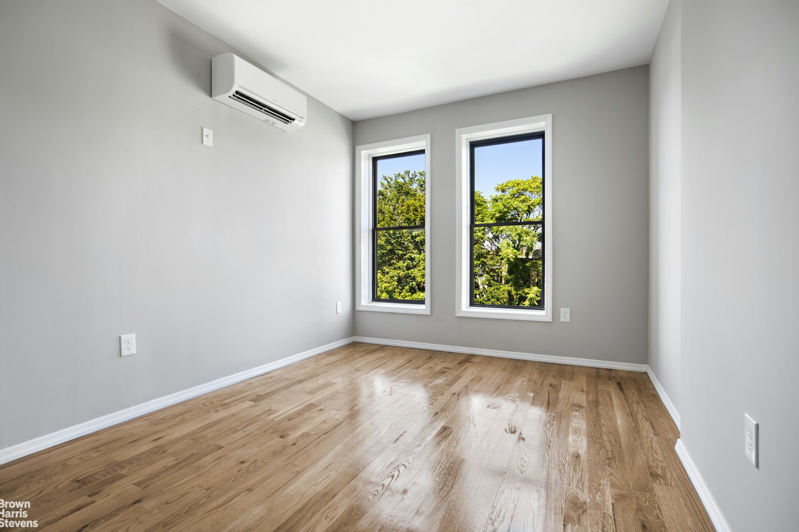 295 Macdonough Street, #3