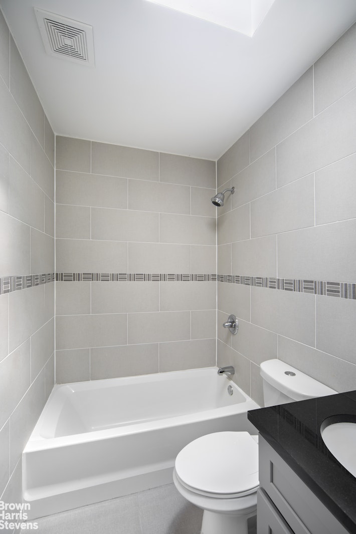 295 Macdonough Street, #3