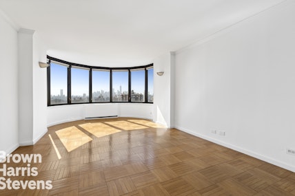 330 East 38th Street 37Q, Midtown East, NYC - 1 Bedrooms  
2 Bathrooms  
4 Rooms - 