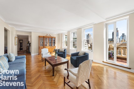 784 Park Avenue, Upper East Side, NYC - 2 Bedrooms  
3 Bathrooms  
6 Rooms - 