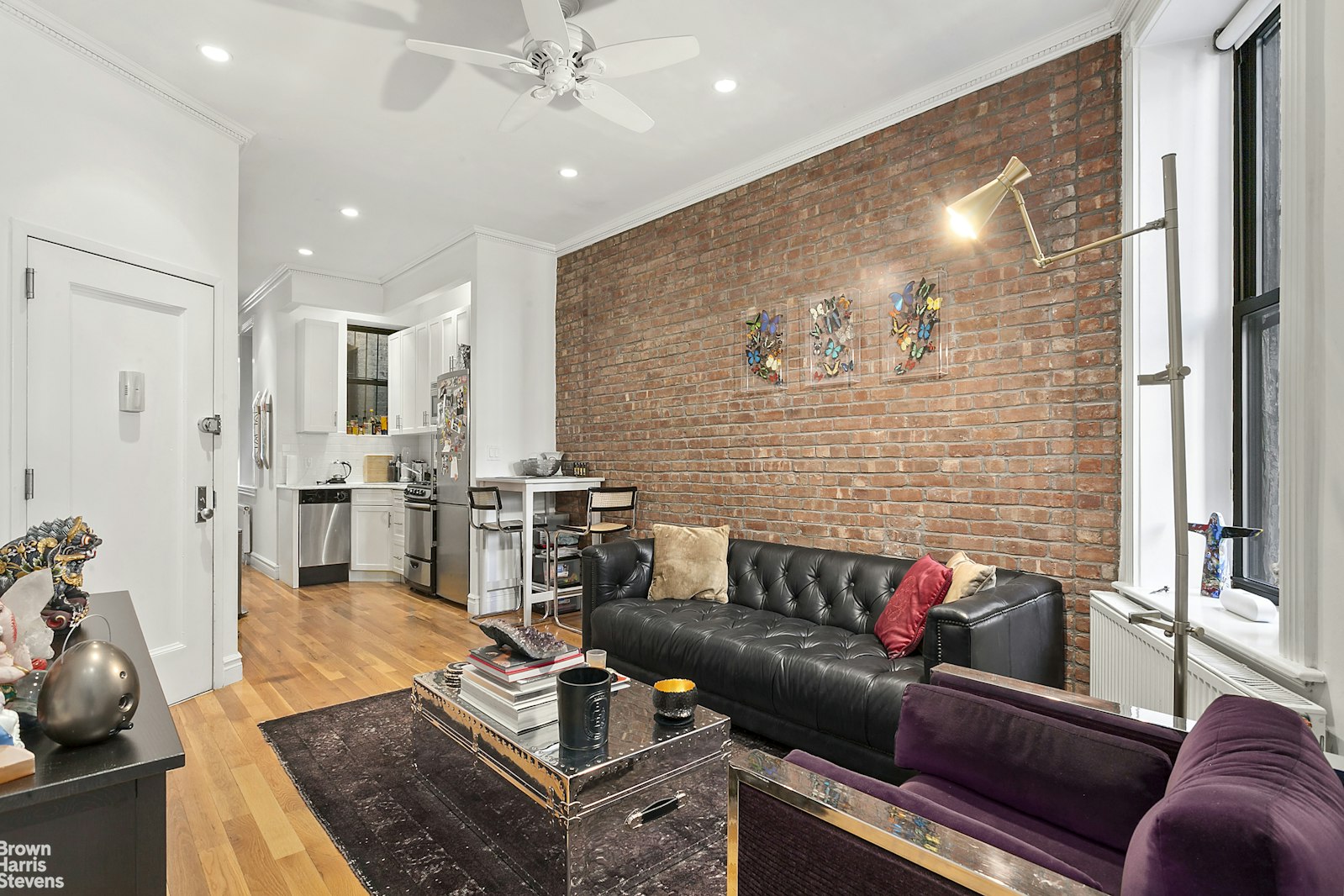 Photo 1 of 283 West 11th Street 1W, West Village, NYC, $6,900, Web #: 23262044