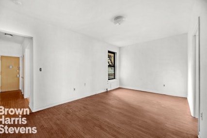 50 West 112th Street, Upper Manhattan, NYC - 1 Bedrooms  
1 Bathrooms  
3 Rooms - 