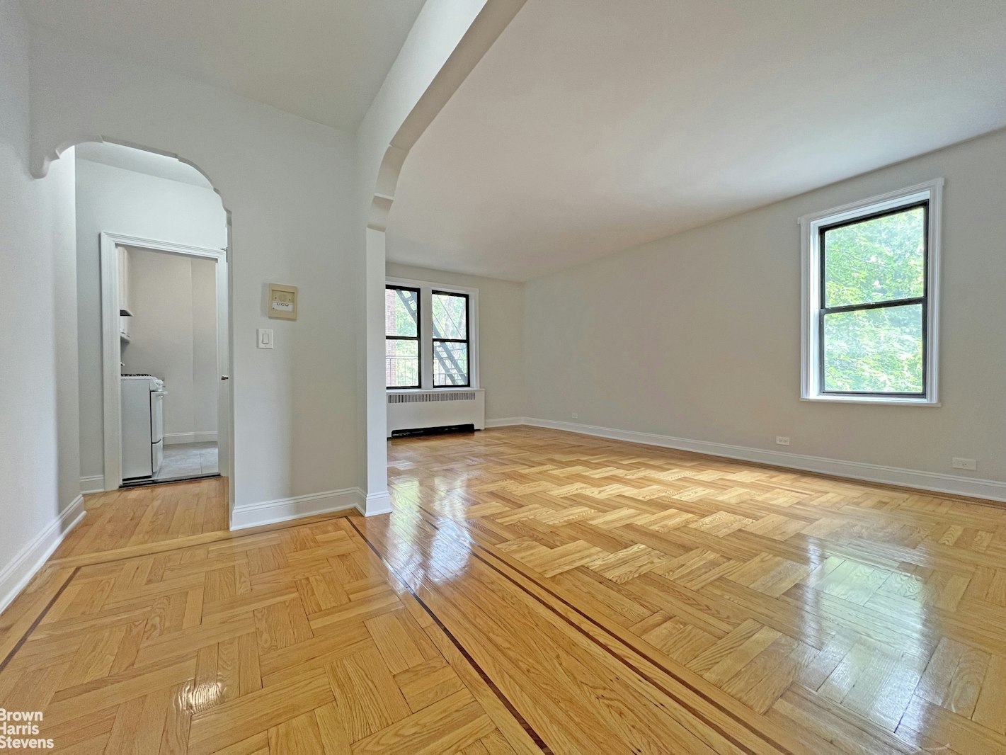 Photo 1 of 4580 Broadway 2G, Washington Heights, NYC, $2,650, Web #: 23270111