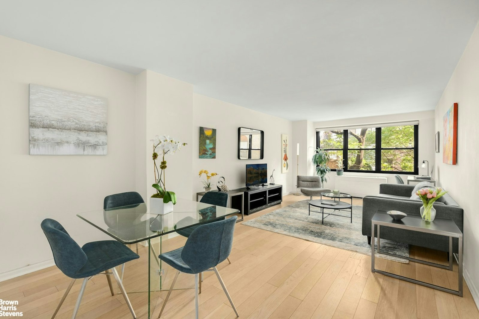 Photo 1 of 245 East 25th Street 4K, Gramercy Park, NYC, $4,500, Web #: 23272957