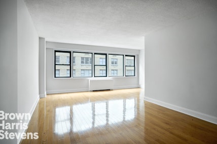 520 East 81st Street 5A, Upper East Side, NYC - 1 Bedrooms  
1 Bathrooms  
2.5 Rooms - 