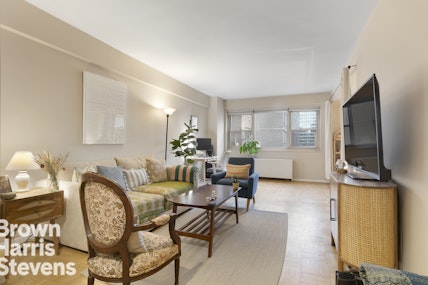 345 East 56th Street 15B, Midtown East, NYC - 1 Bathrooms  
2 Rooms - 