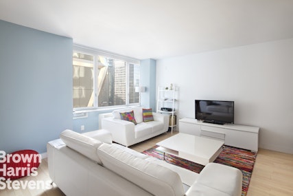 322 West 57th Street 29Q, Midtown West, NYC - 1 Bathrooms  
2 Rooms - 