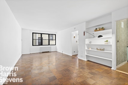 245 East 25th Street 6H, Gramercy Park, NYC - 1 Bedrooms  
1 Bathrooms  
3 Rooms - 