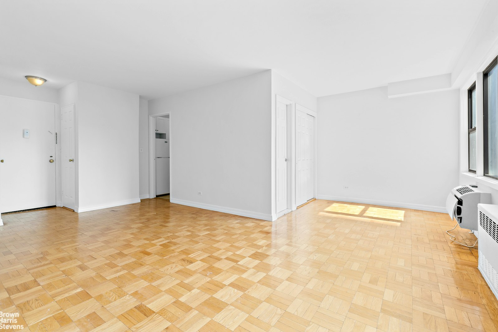 200 East 15th Street, #7O