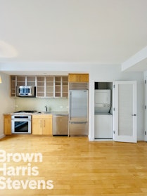 Rental Property at 1 Northside Piers, Williamsburg, Brooklyn, NY - Bedrooms: 1 
Bathrooms: 1 
Rooms: 2  - $4,450 MO.