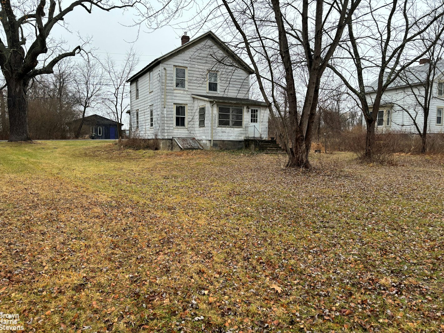 Photo 1 of 111 Oak Hill Hudson Road, Greenport, New York, $260,000, Web #: 23289966