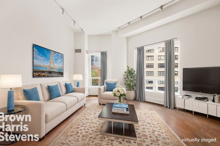 250 East 49th Street 3D, Midtown East, NYC - 2 Bedrooms  
2 Bathrooms  
4.5 Rooms - 