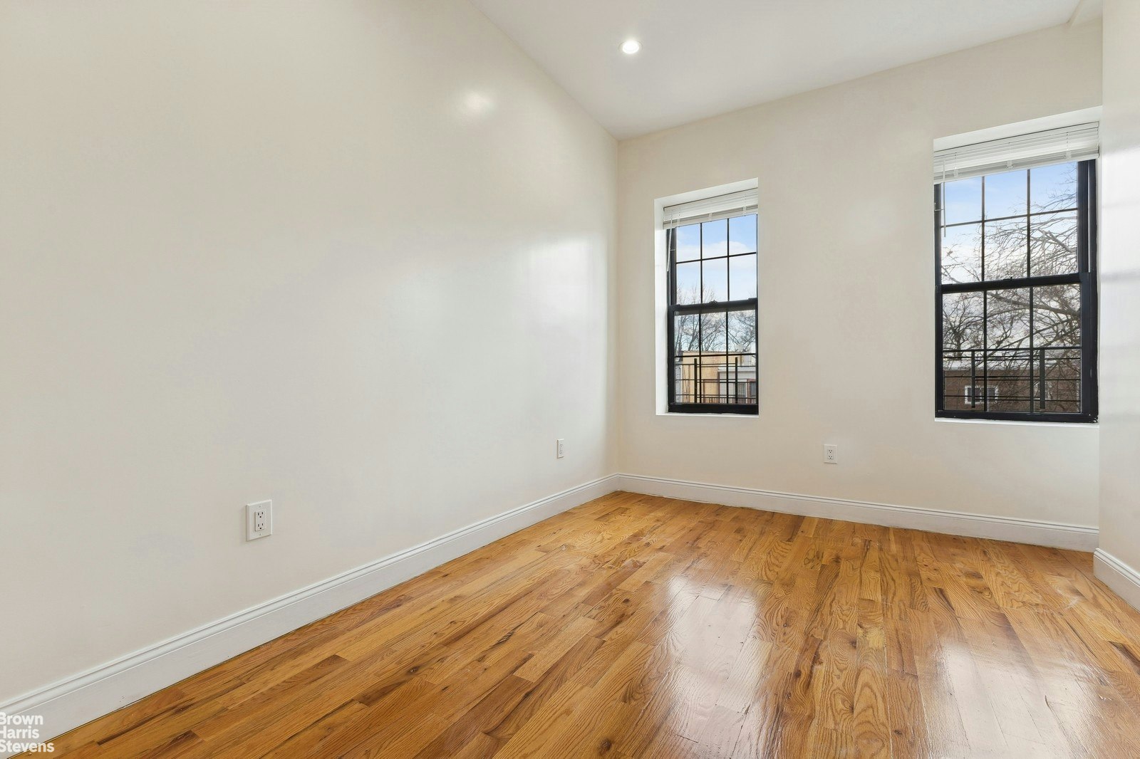 139 Hemlock Street 2 Cypress Hills Brooklyn NY 11208