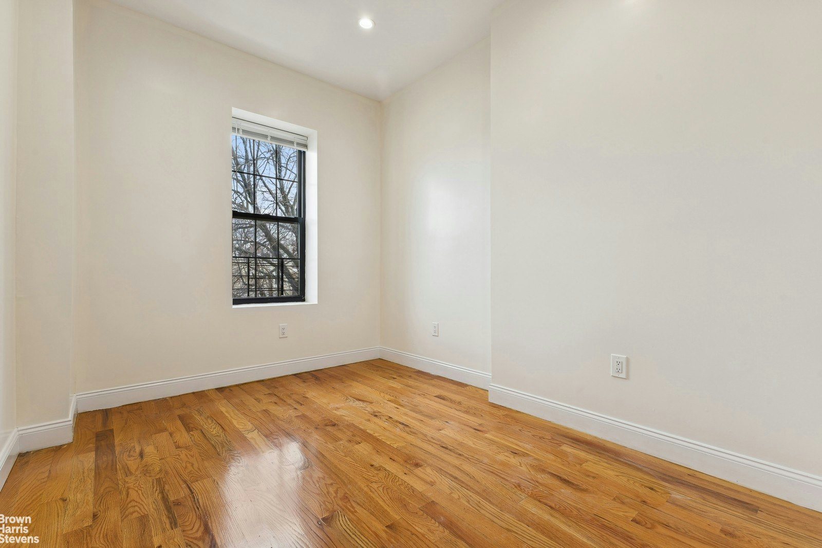 139 Hemlock Street 2 Cypress Hills Brooklyn NY 11208