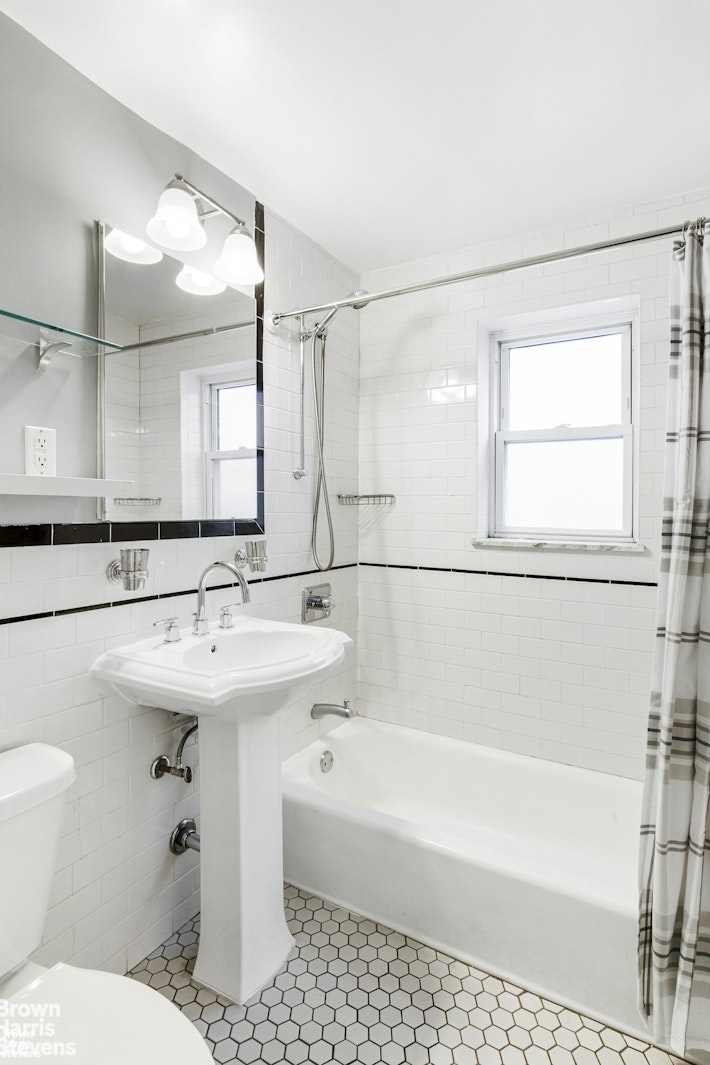 110 West 15th Street, #3
