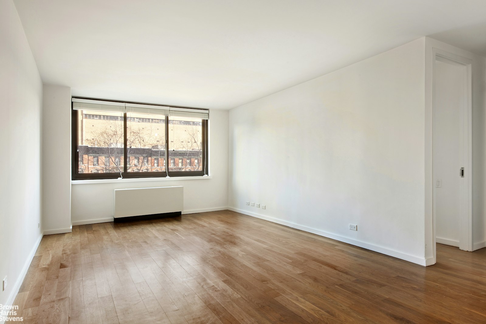 515 East 72nd Street, #3Q