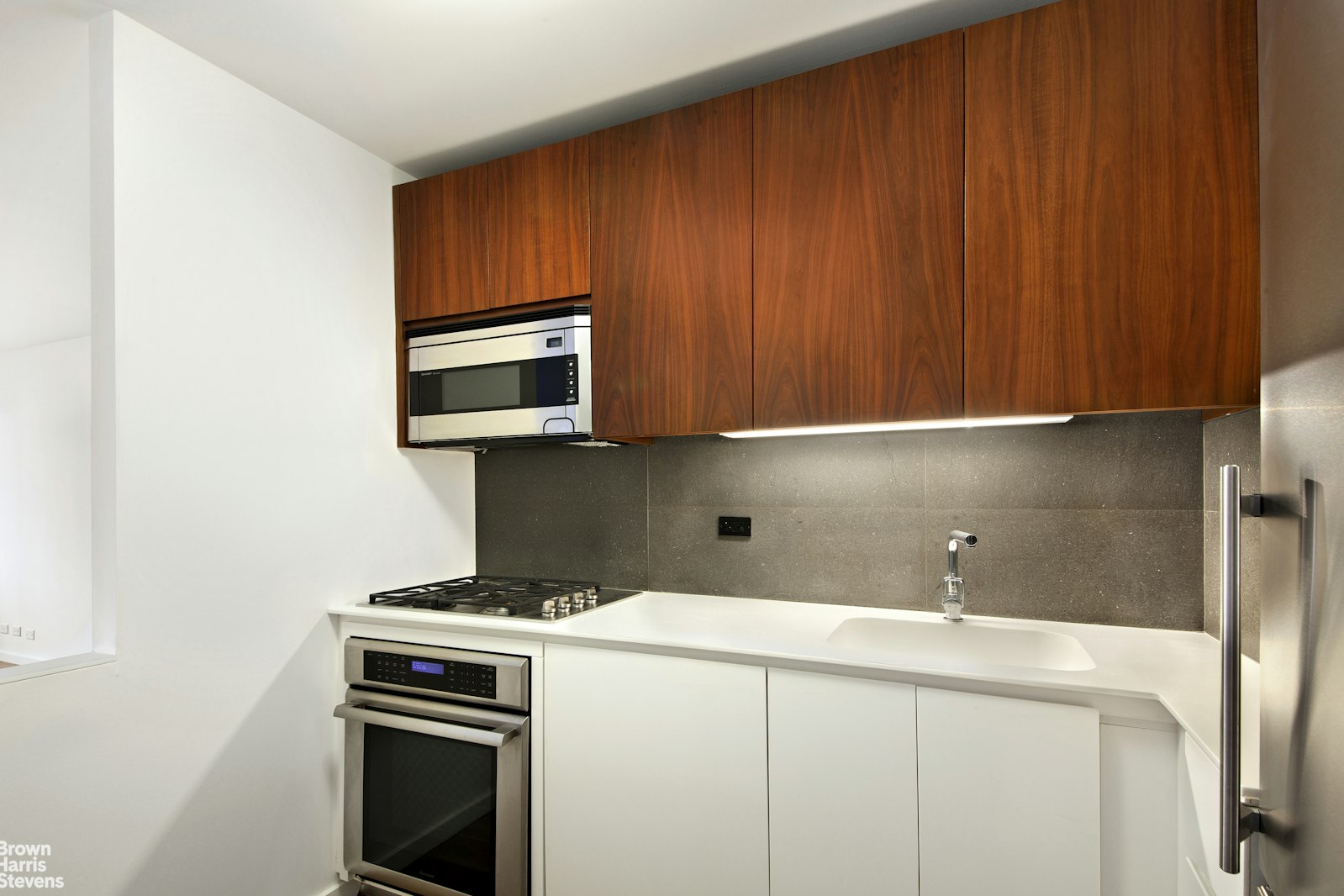 515 East 72nd Street, #3Q