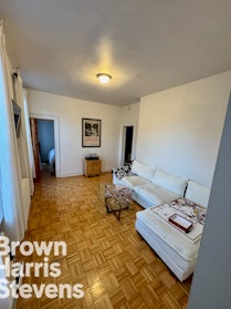 Rental Property at 170 Kent Street 2, Greenpoint, Brooklyn, NY - Bedrooms: 2 
Bathrooms: 1 
Rooms: 4.5 - $3,400 MO.