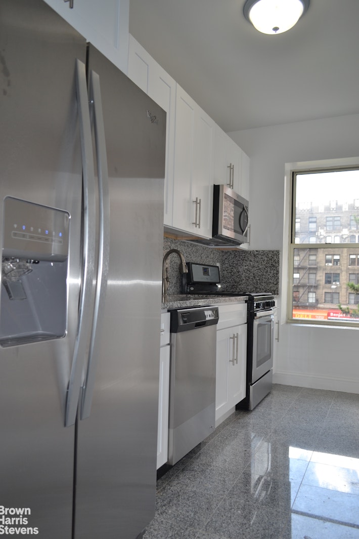 Photo 1 of 482 Ft Washington Avenue 1C, Hudson Heights, NYC, $3,800, Web #: 23312759